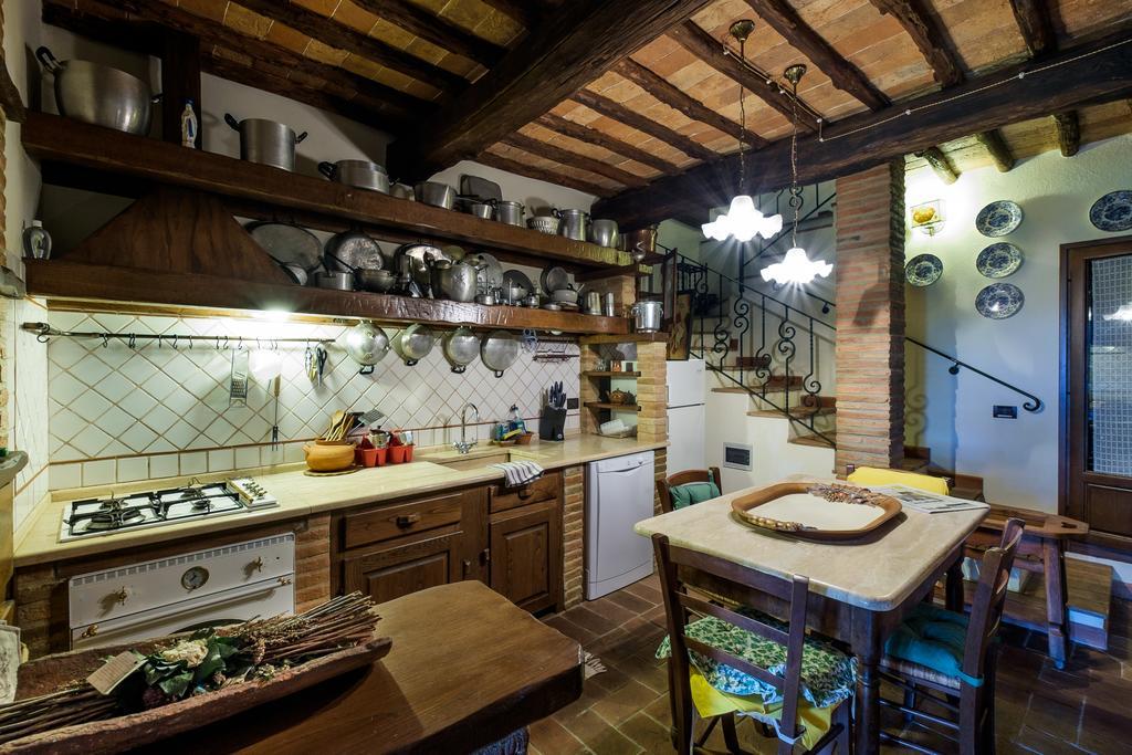 Apartamento Borgo Alle Mura Casale Marittimo Exterior foto